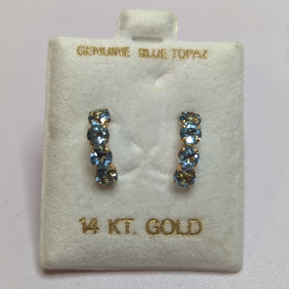BLUE TOPAZ STUD EARRINGS